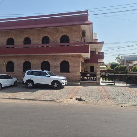 Hotel Gajender Niwas Sun City A Boutique Stay Джодхпур Экстерьер фото